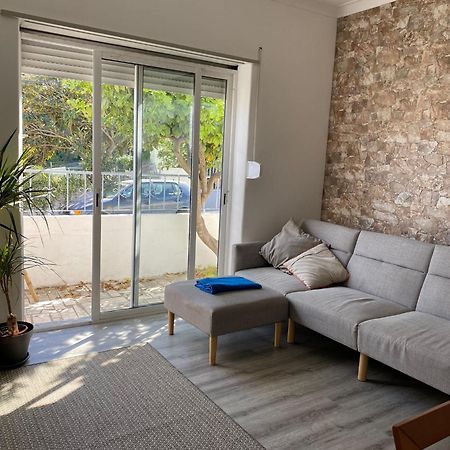 Villa Casa Em Charneca De Caparica Extérieur photo