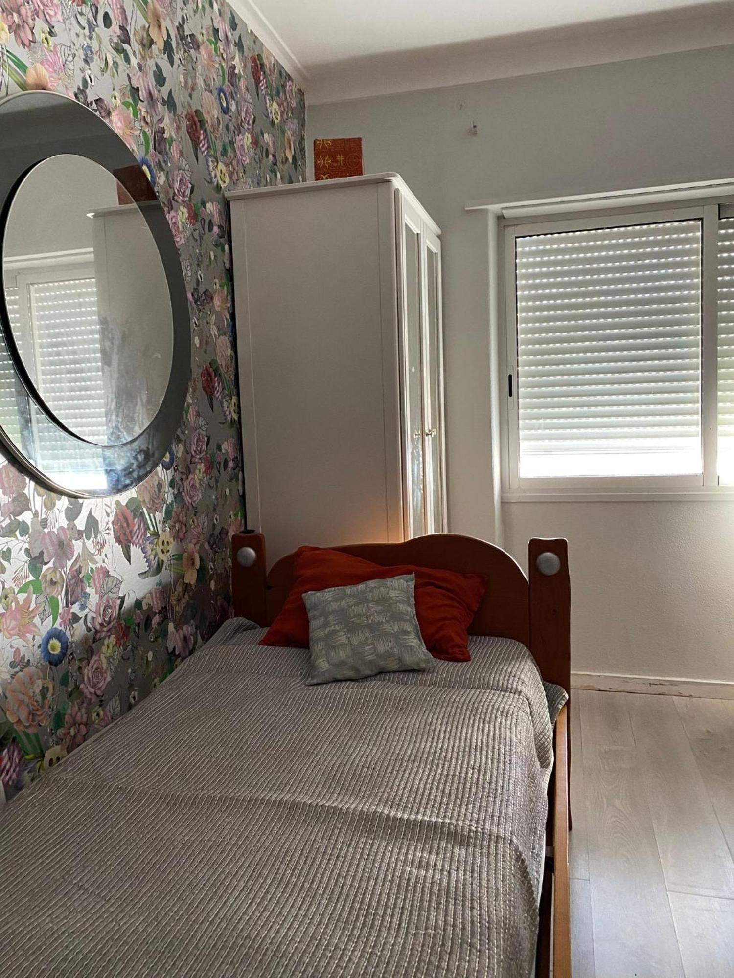 Villa Casa Em Charneca De Caparica Extérieur photo